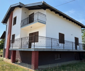 House, Vetovo
