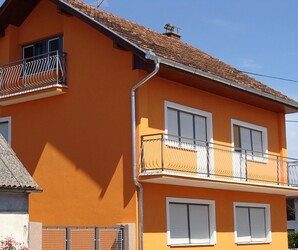 House, Požega