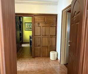 Flat, Požega